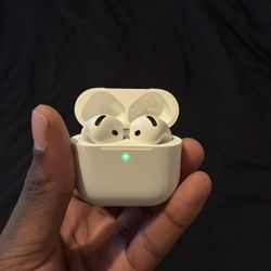 Air Pods (gen4)