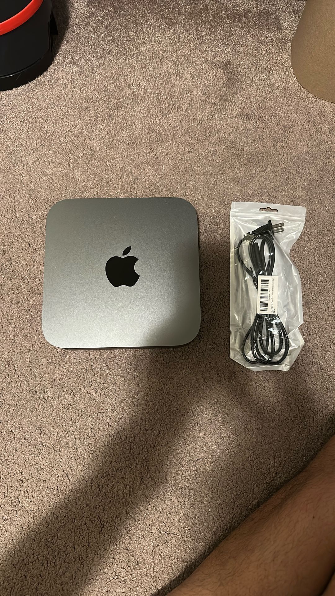 Late 2018 Apple Mac Mini with Intel Core i5 (8GB RAM, 256GB
