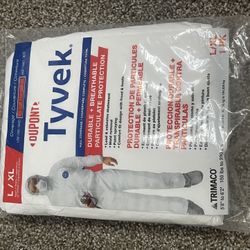 DuPont Tyvek Protective Coveralls Suit L/XL (2 Pack) Disposable Painter Suit