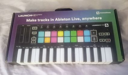 Novation Launchkey Mini mk3