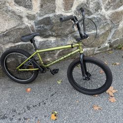 Kink Launch BMX Bicycle 