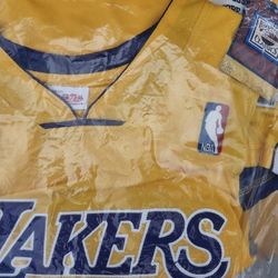 Kobe Bean Bryant Los Angeles Lakers Classic Basketball Jersey XL 