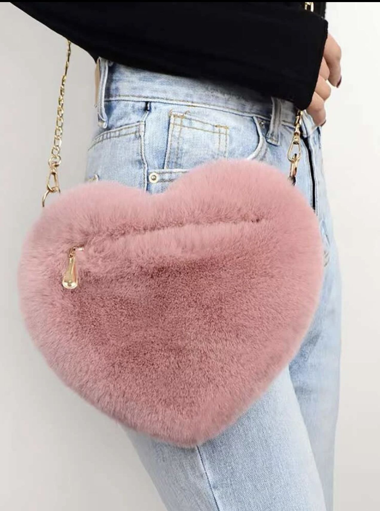 Adorable Heart Design Fluffy Novelty Crossbody Bag *NEW+