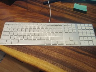 Apple keyboard