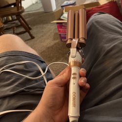 Brand New Conair Hair Crimper