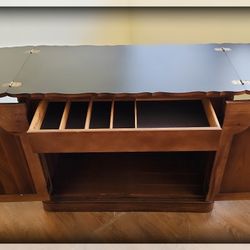 Antique Thomasville Dry Bar/Serving Buffet