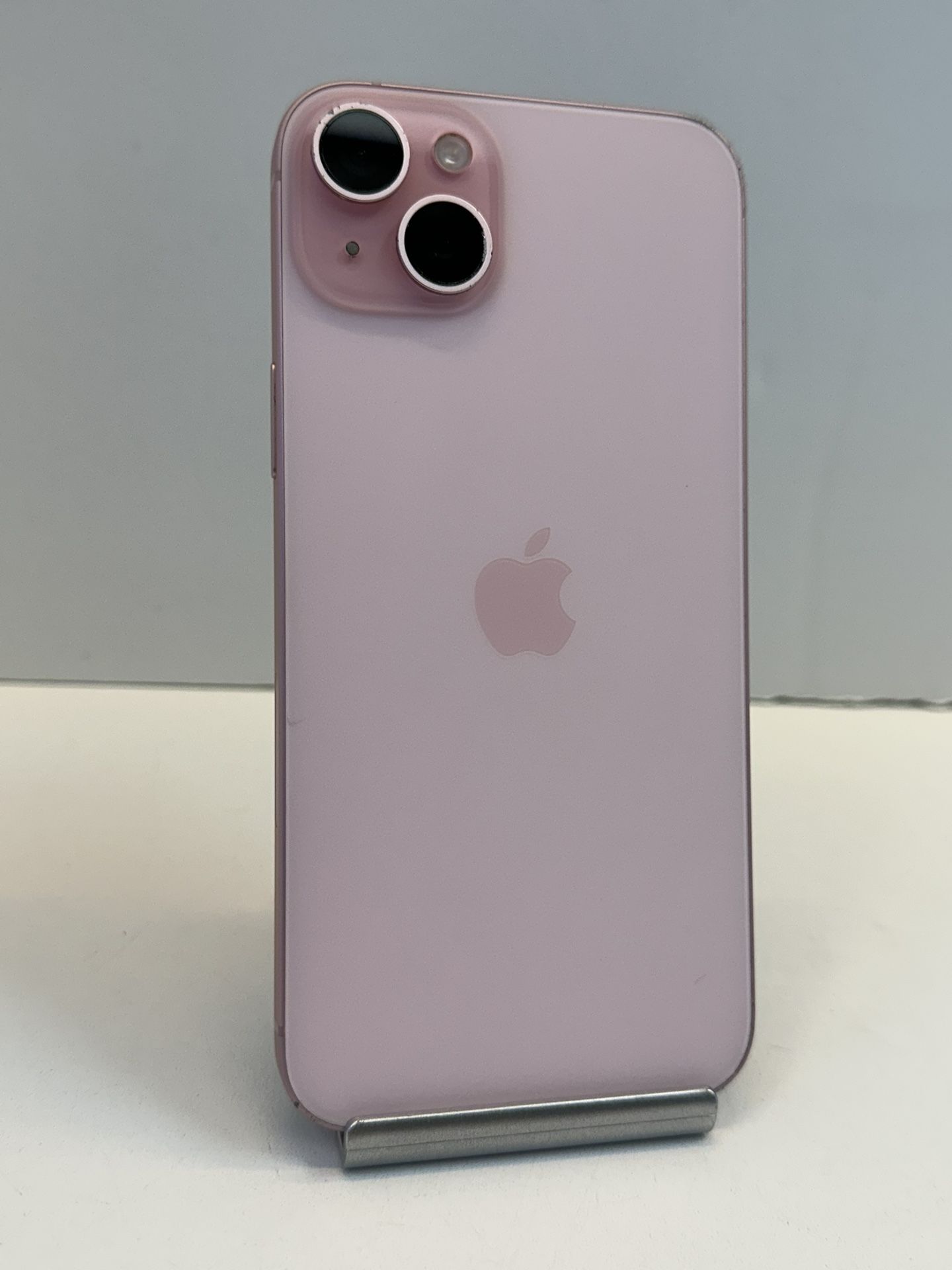 Apple iPhone 15 PLUS 128gb. ( Fully Unlocked )