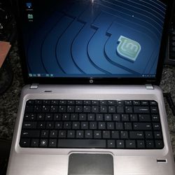 Laptop Hp Nice Quality Running Linux Mint Intel Core I5 CPU, 4gbRAM 500GB HD AMD GRAPHICS