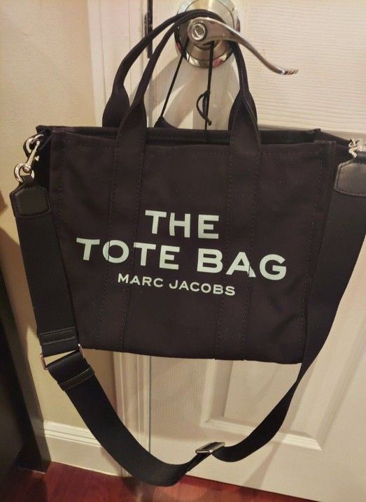 Marc Jacobs The Tote Bag