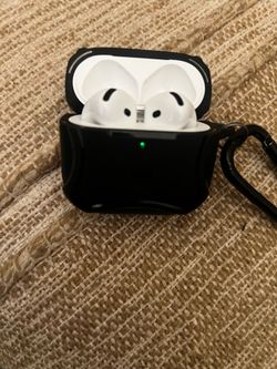 Airpods 4 with active noise cancelling