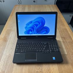 Dell Latitude E5540 Laptop - New battery Installed / Intel i5 Processor / 4GB Memory / 120GB SSD Hard Drive / Windows 11 Pro 