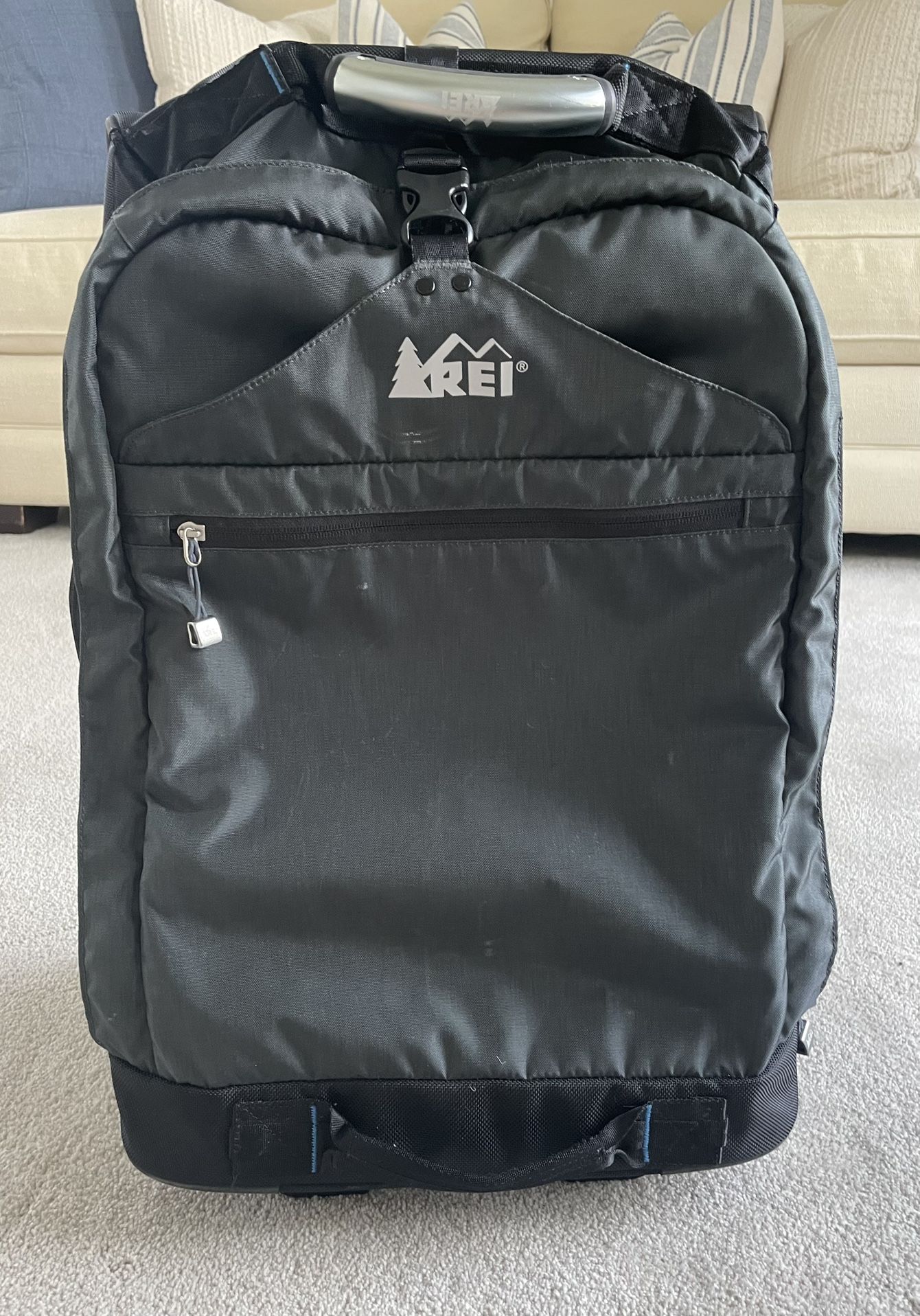 REI Wheely Beast 23″ Rolling Duffel Bag – Carry-On Travel Luggage