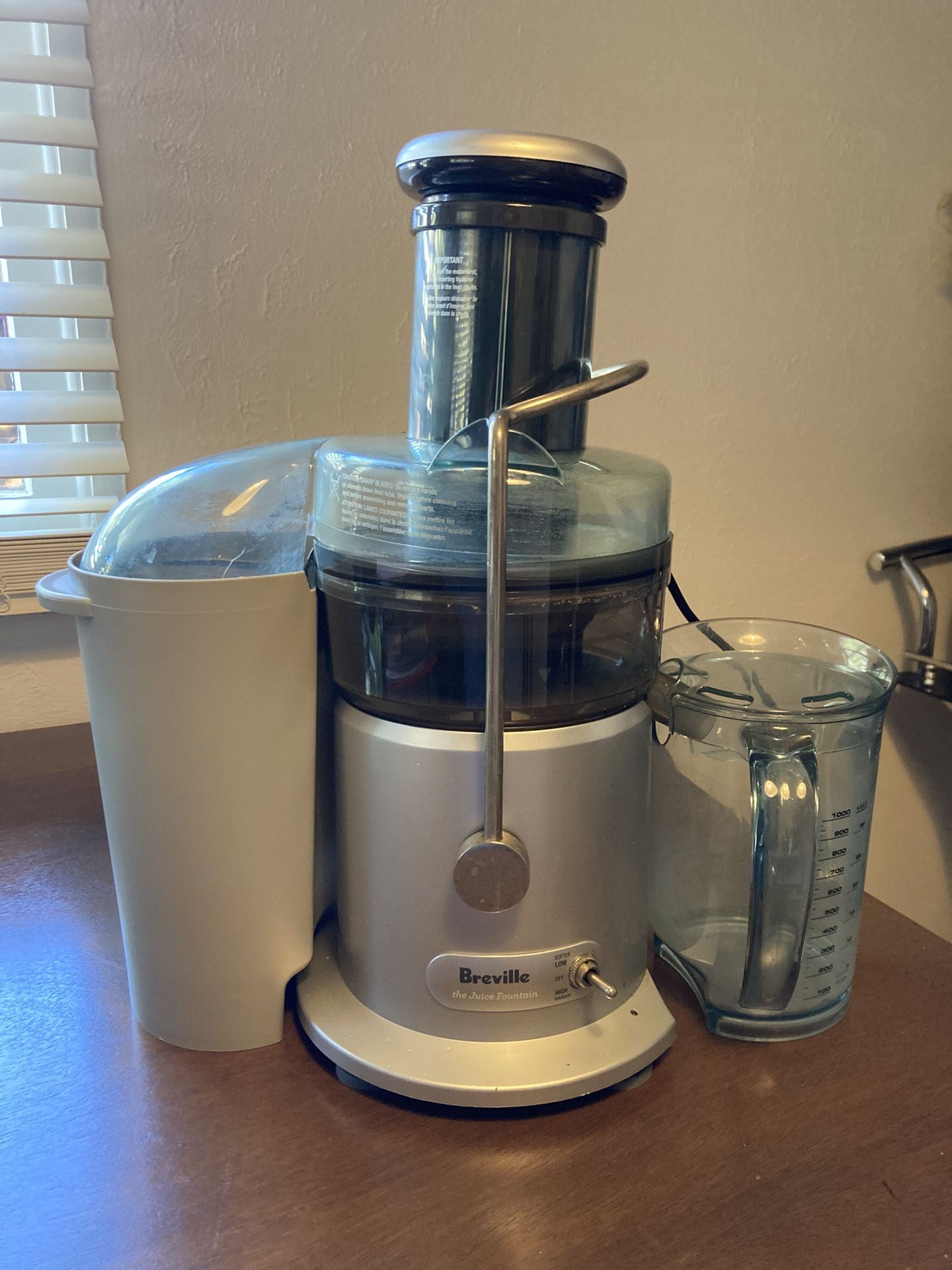 Breville Juicer