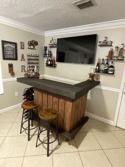 Wooden home bar & barstools