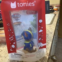  Toniesbox And Figurine 