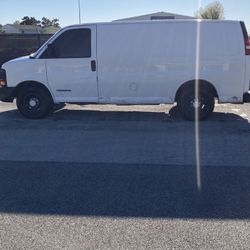 2004 GMC Savana