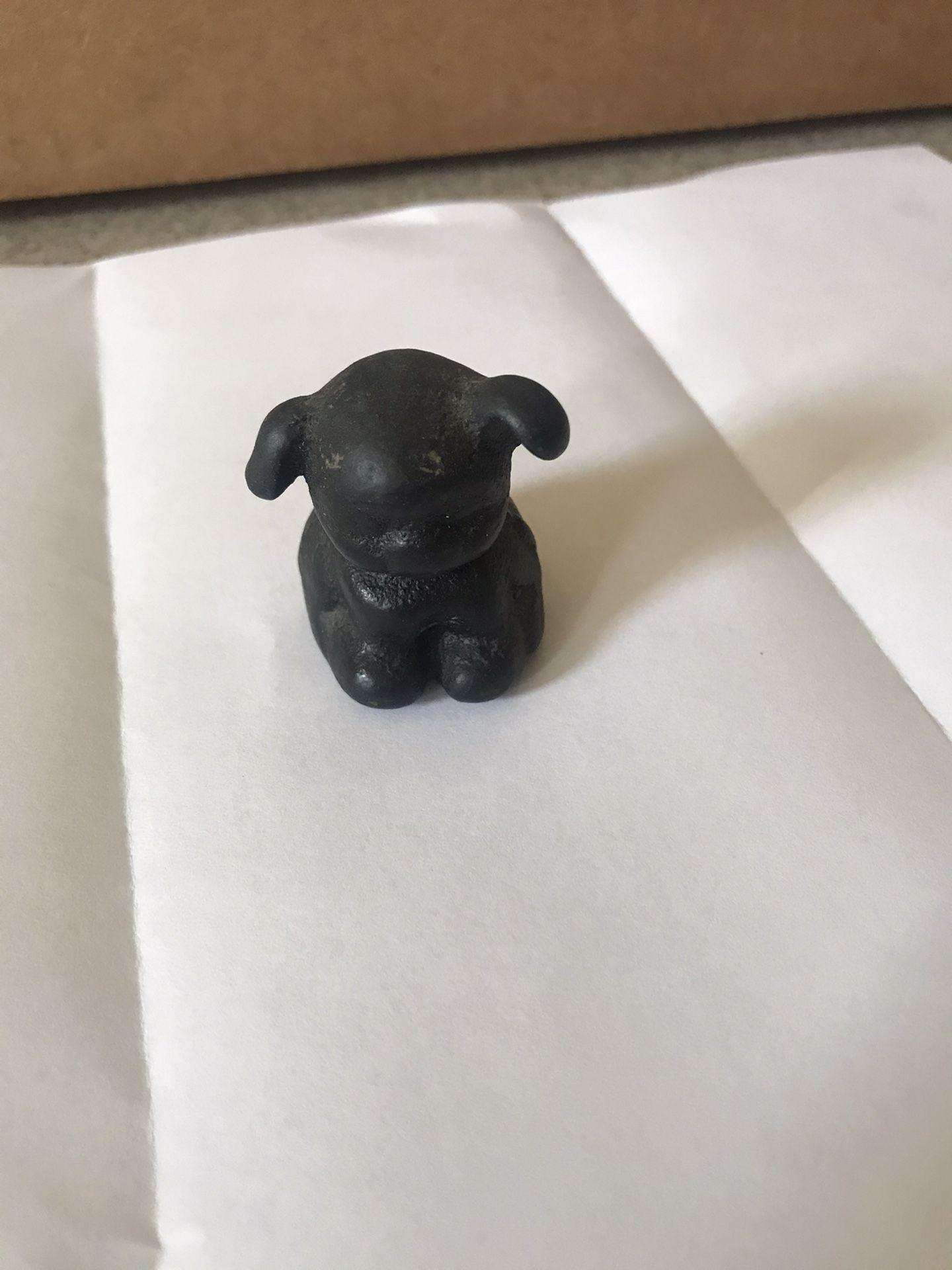 Cast iron dog
