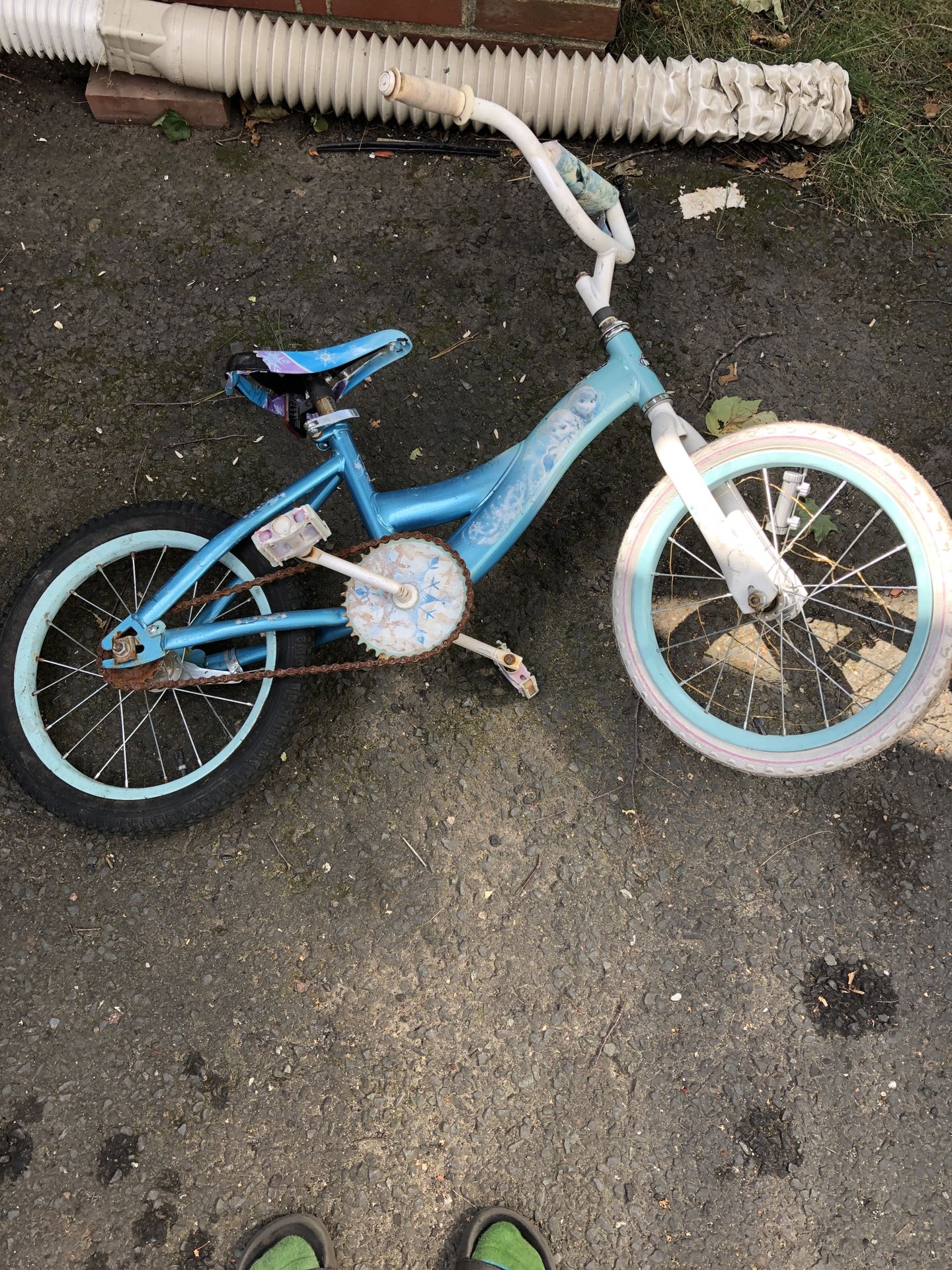 Kids bike- front wheel needs new tube