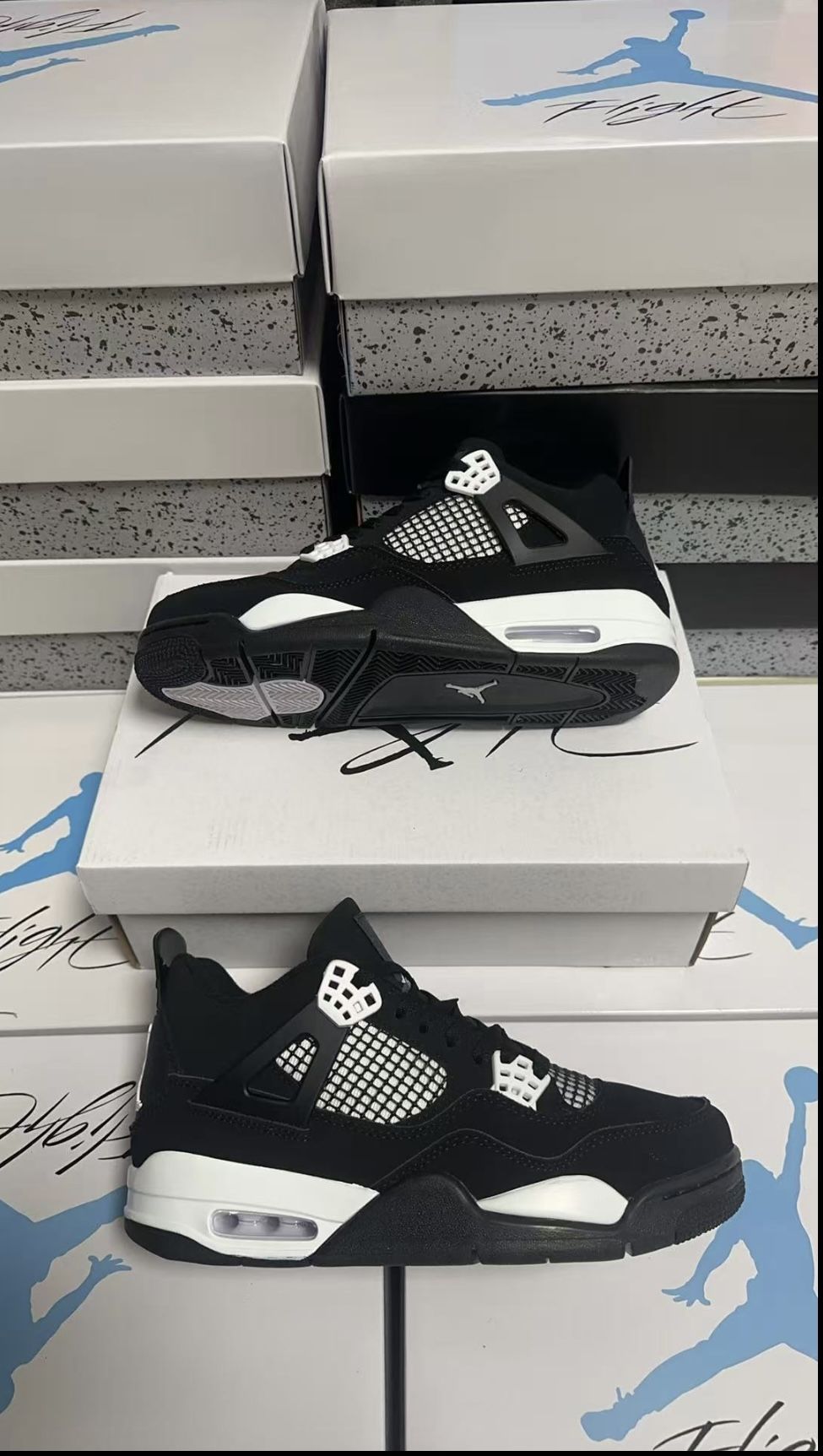 Air Jordan 4 Retro “White Thunder”