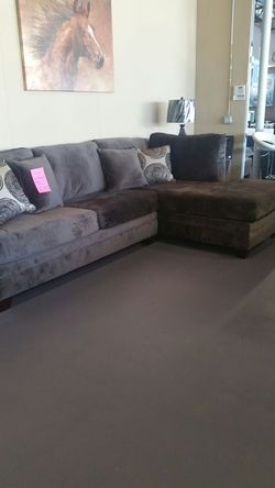 Sectional chaise new 2 colors