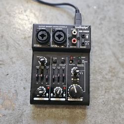 USB Mixing Console