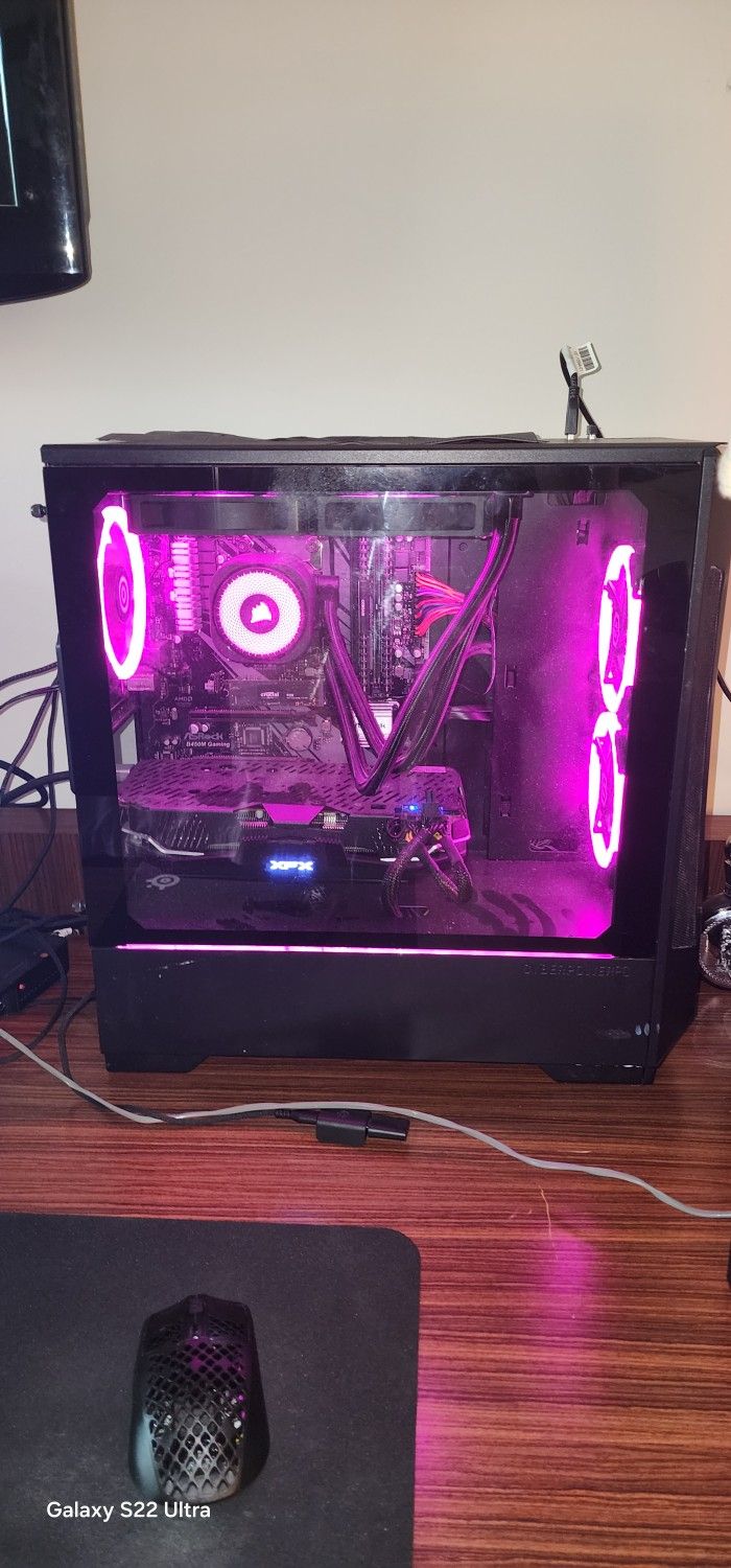 Desktop computer