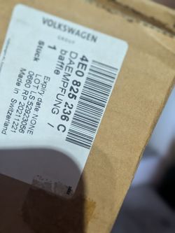 Volkswagen Group OEM Part 4E0 825 236 C Daempfung
