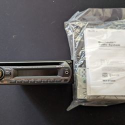 Sony  MEX-BT2500
Bluetooth Car Stereo with Hands-Free Calling Function