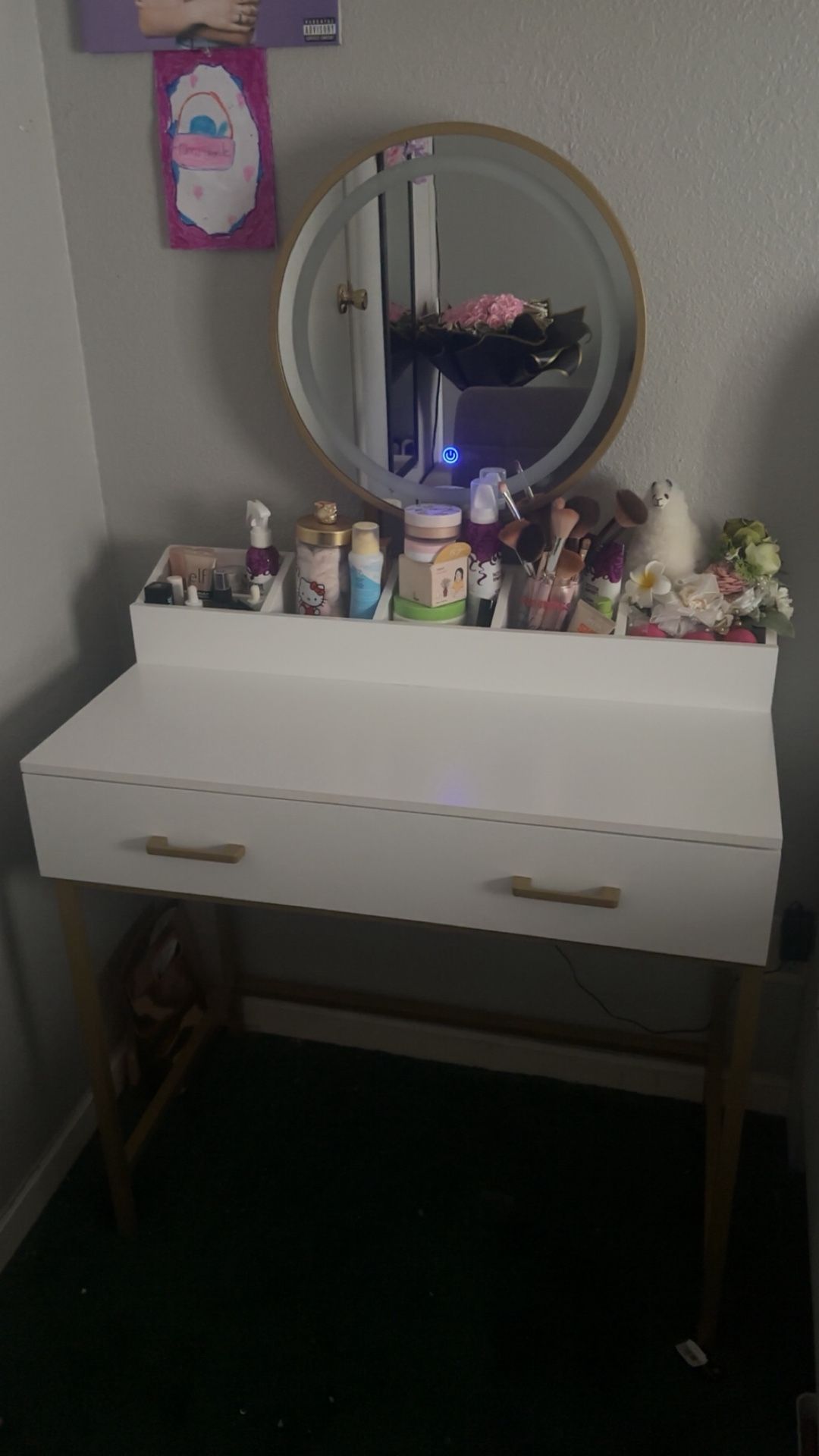 Makeup Vanity 