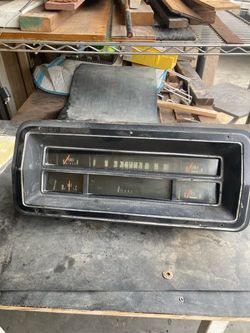 Speedometer and gauge panel off a 1972 Ford Econoline van.