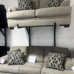 ⭐️Sofa+Loveseat Set ⭐️