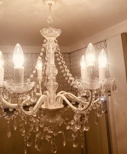 Chandelier 