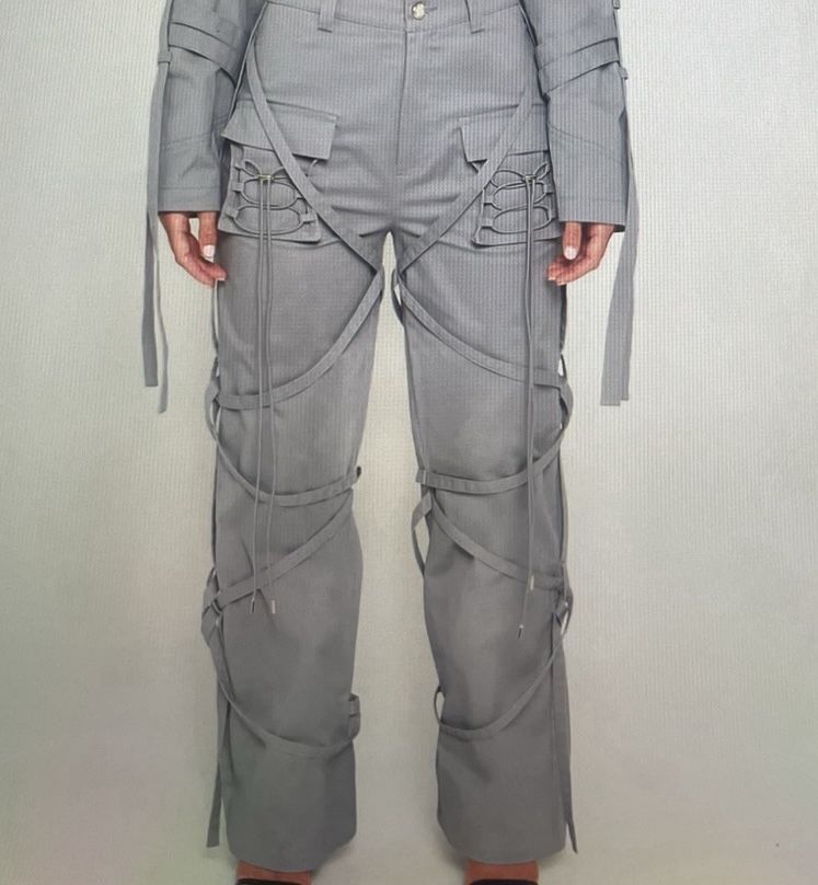 New With Tags -Luxe To Kill Womens Cargo Pants-size2