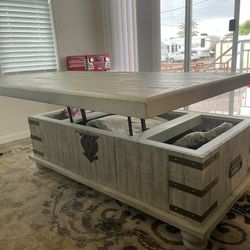HEAVY DUTY FARMHOUSE LARGE COFFEE TABLE