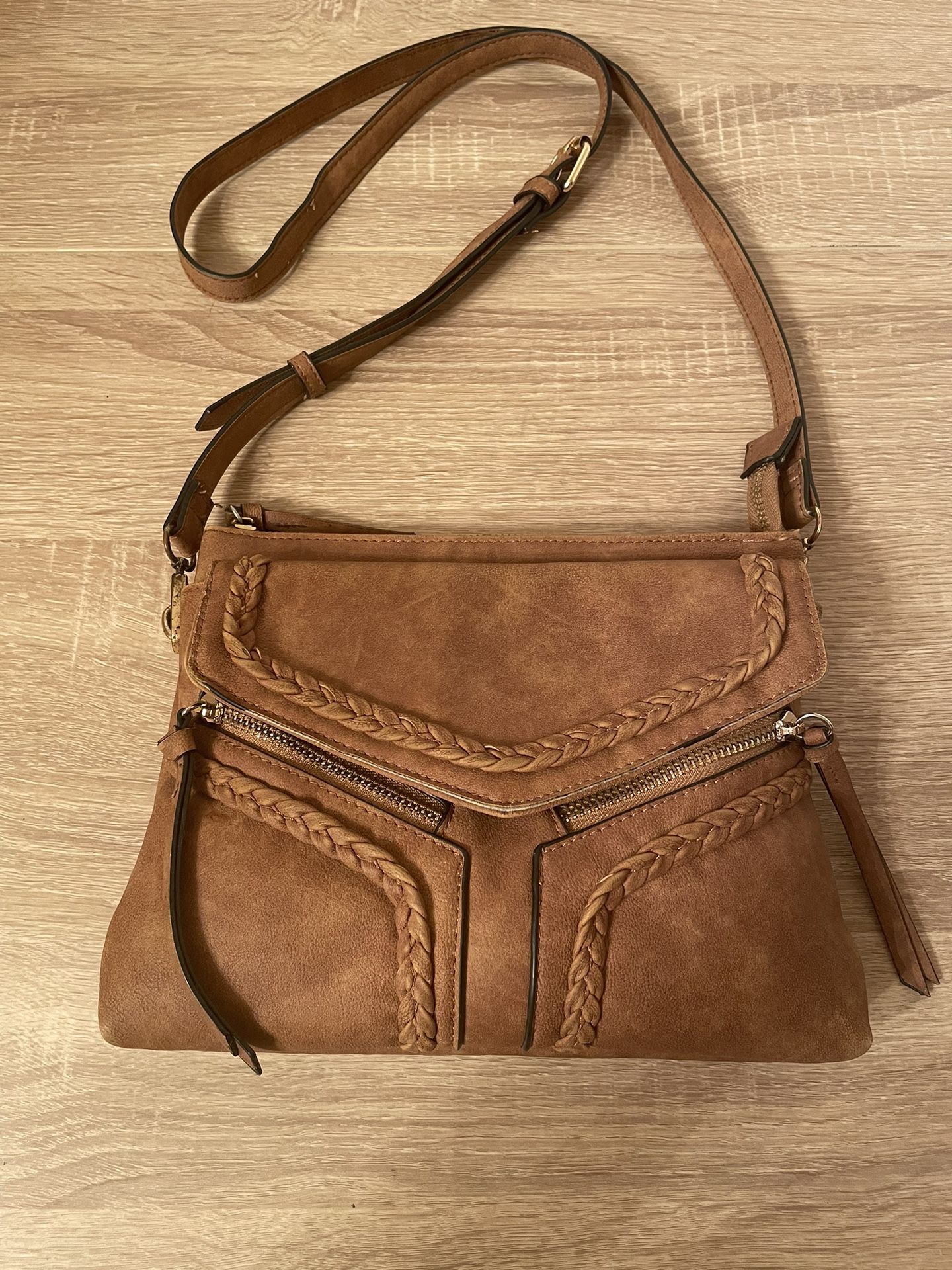 women’s brown crossbody bag