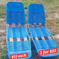 Outdoor Lounge Chairs