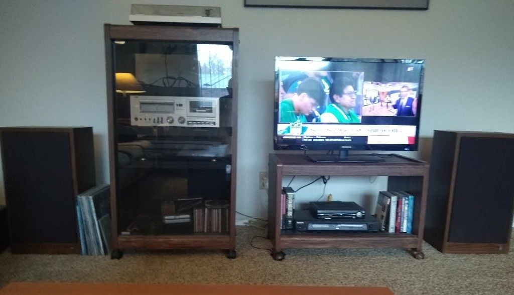 Stereo & TV Entertainment Cabinets