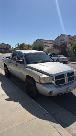2007 Dakota