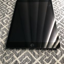 Apple iPad 7th Generation 128 GB