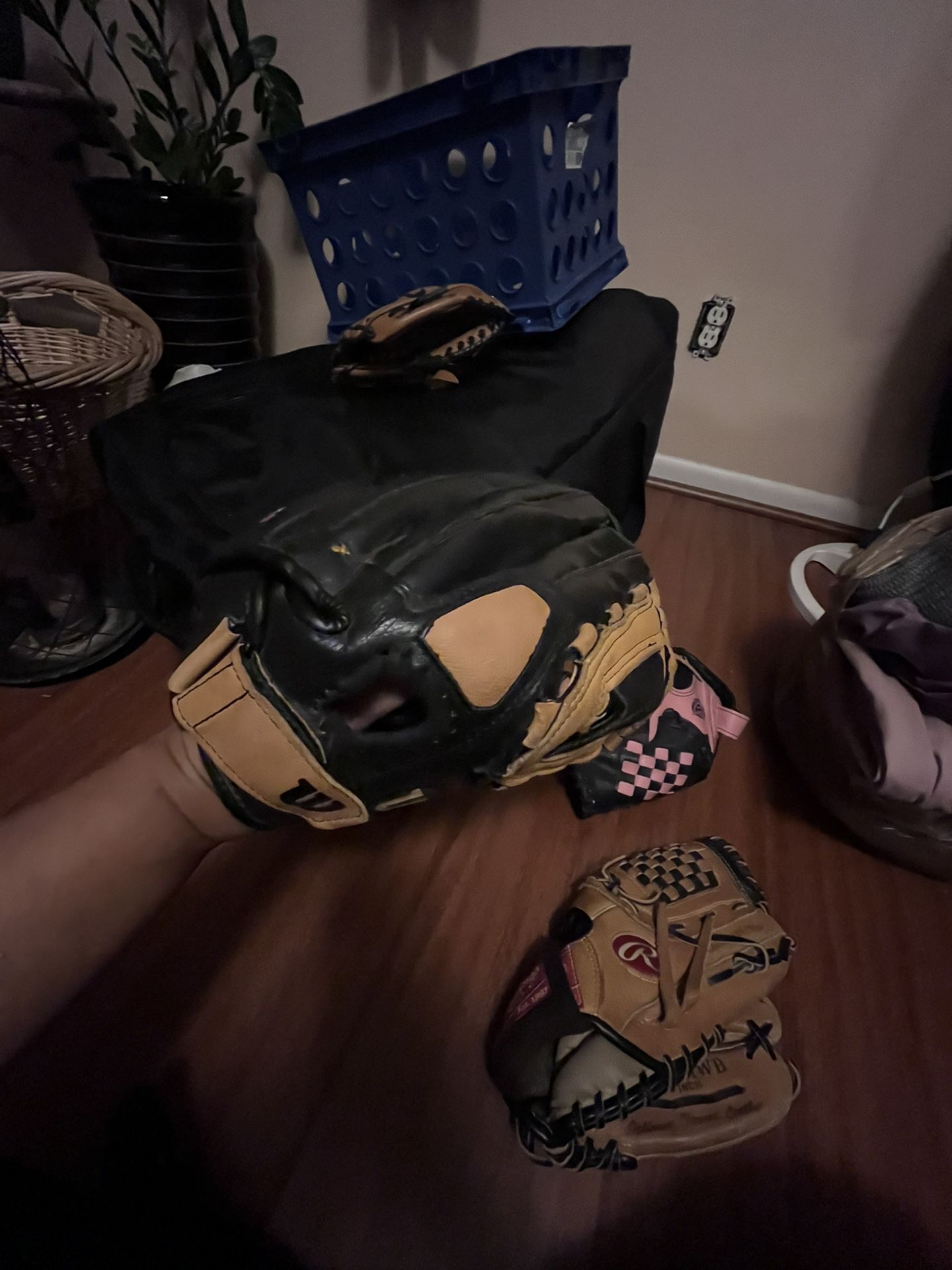 Wilson Baseball Glove 