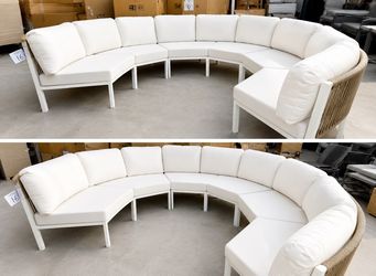 🌟 Brand New 3-Piece 6-Seat Curved Aluminum Patio Set 🌟  Transform your backyard or patio with this beautiful modern curved outdoor furniture set!  ✅