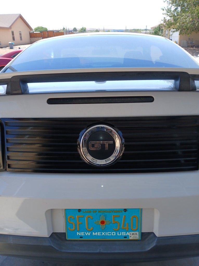 10-12 Mustang GT  Trunk DECK LID