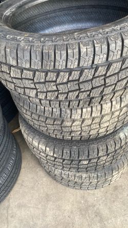 4 tires like new condition size 265/50 /20