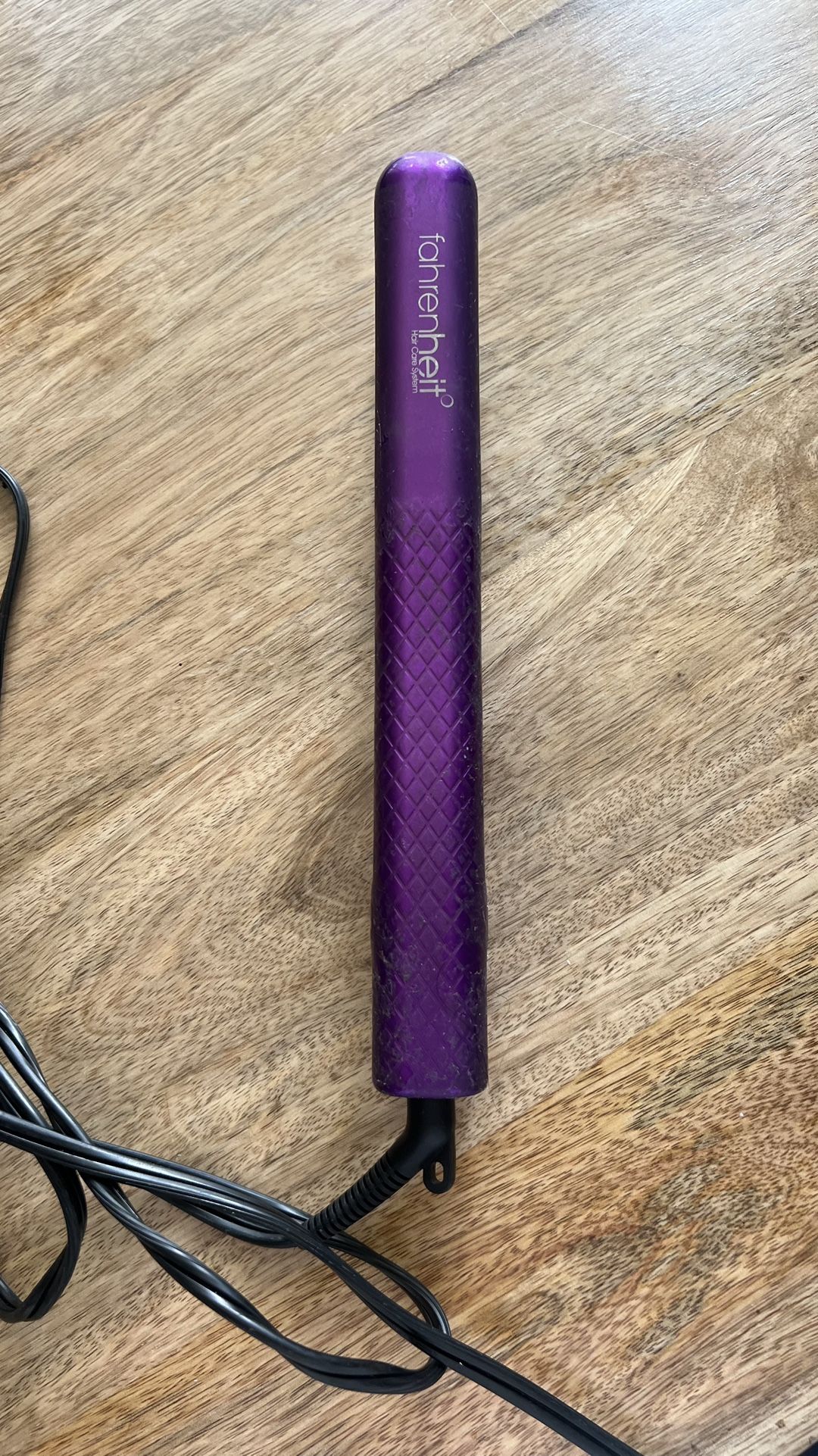 Dual Voltage Straightener
