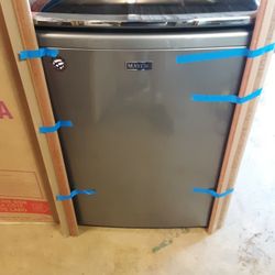 Professionally Refurbished Maytag Commercial Technology 