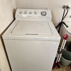 Maytag Heavy-duty | Super Size Capacity  Washer