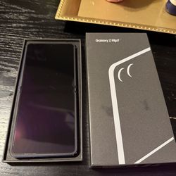 Samsung Galaxy Z Flip7