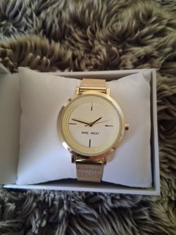 Ladies Nine West gold watch