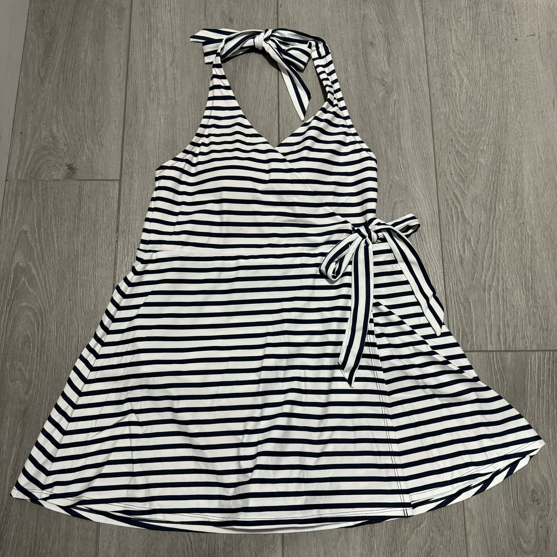 NWT Jcrew size 6 halter wrap white navy stripe swim dress