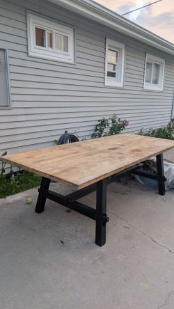 Ikea SKOGSTA dining table